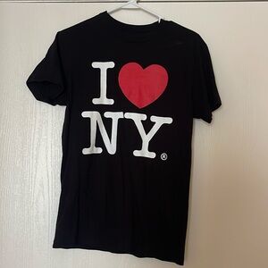 Black I (heart) NY. Barely worn!